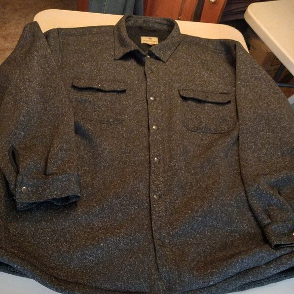 Legendary Whitetail Lightweight 4X Jacket - Picture 1 of 7
